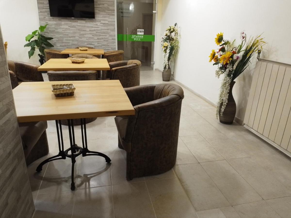 瓦爾納 Санта Марина酒店 外观 照片